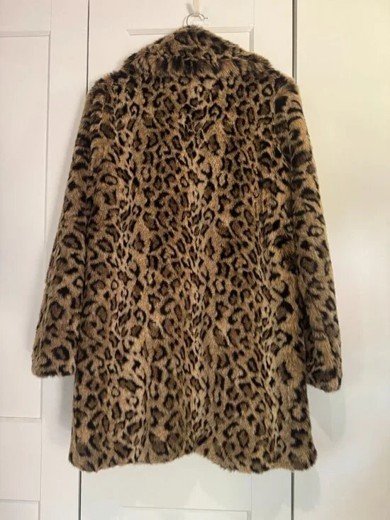 Abercrombie & Fitch Leopard Print Faux Fur Coat - Picture 2 of 6